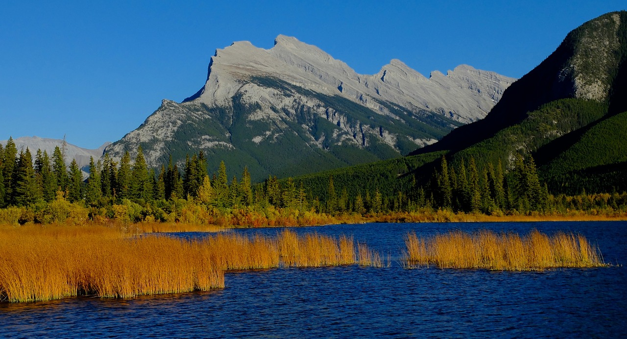 CND EVASION Le Canada-Banff 1